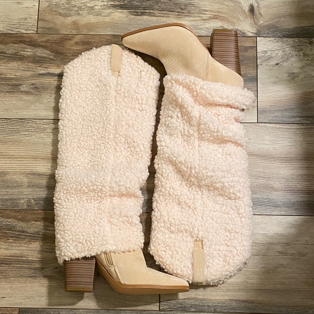Mata Shoes Blush Pink Sherpa Heeled Boots